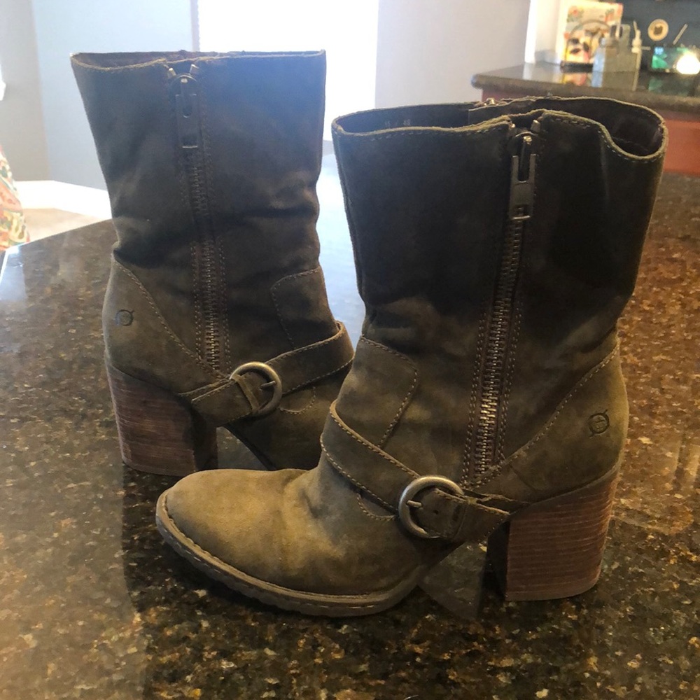 Born leather boot
